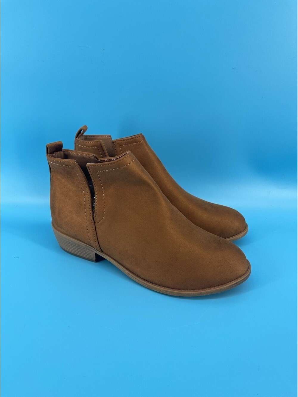 Women’s Brown Ankle Booties Slip On Round Toe Low Heel Size 10 Wide